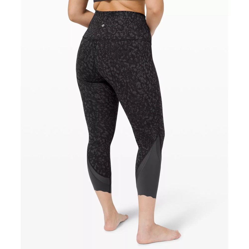 Lululemon Wunder Under High Rise Scalloped Trim Wild Thing Camo Deep Coal 4